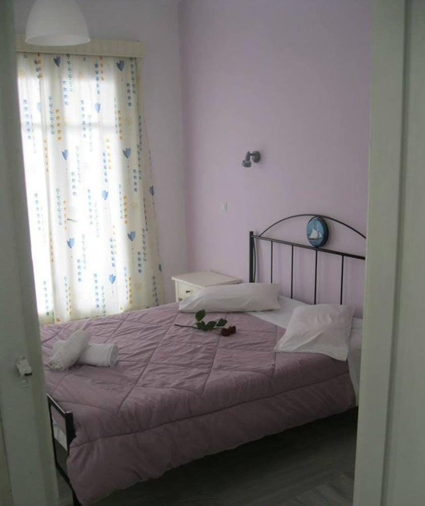 Very-Kokkos Pension 2 Naxos City Екстер'єр фото