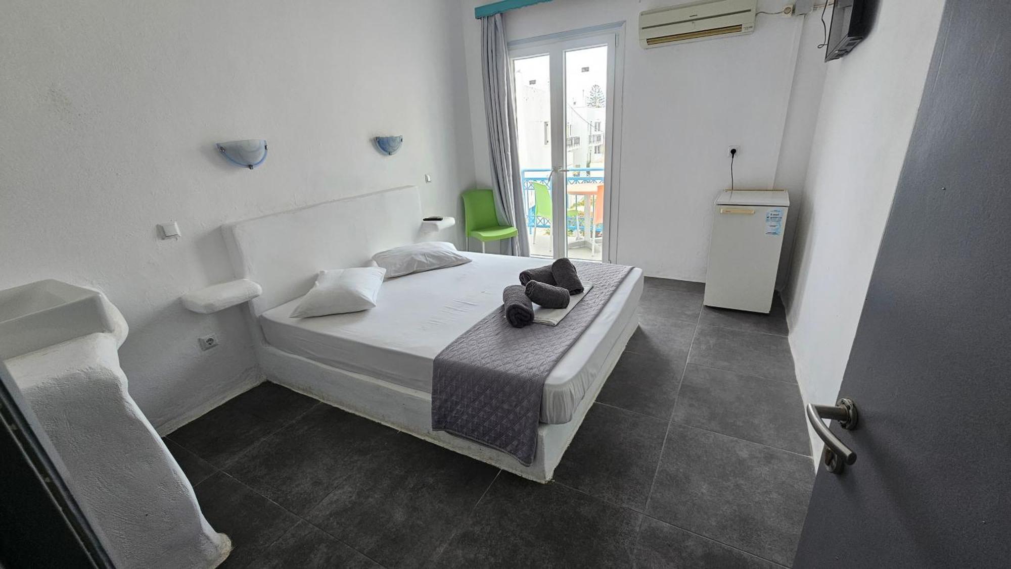 Very-Kokkos Pension 2 Naxos City Екстер'єр фото